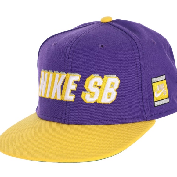 lakers nike cap